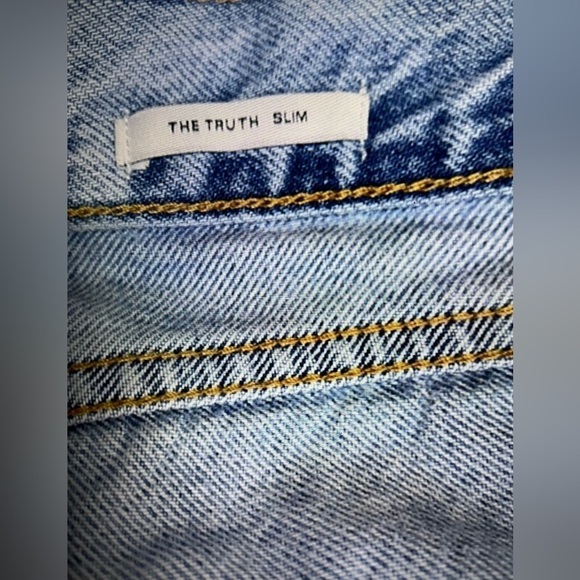 Zara Womens The Truth Slim Distressed Vintage Repair Light Wash Jeans Sz 10 - Picture 6 of 8